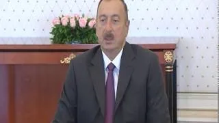 Президент Ильхам Алиев принял делегацию во главе с министром обороны Серби