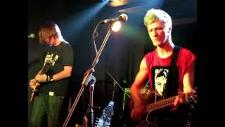 Разные Люди - Последнее лето (Live. Клуб Da Da. 13.04.2013)