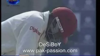 Great Brain Lara - Blasting PAKISTAN - ENJOY