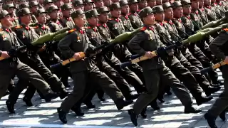 North Korean Song: Soldiers on the march