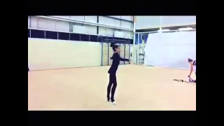 Rhythmic gymnastic tutorial