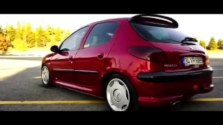 Red Peugeot 206 Missy