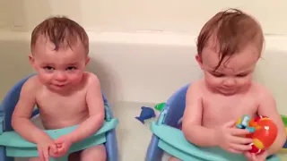 FUNNY VINE ★ Самые смешные близнецы детка спорят все  Funny Babies Videos