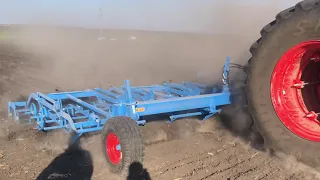 Предпосевной культиватор Lemken Korund 8/900 K MAR (Корунд 8/900) с трактором Fendt 936 ч.2