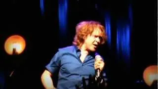 Mick Hucknall ,,American Soul,, Live in Bruessel ,, i'd rather go blind,,