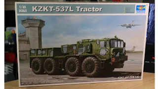 KZKT-537L Tractor Trumpeter 1/35 unboxing