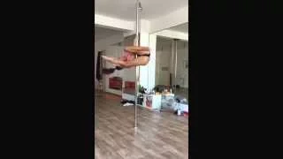 Pole Dance Meathook into Tictoc on spinny Pole