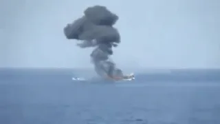 Russian Navy vs  Somalia Pirates - Russian Navy warship destroying a Somali pirate boat