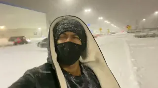 Extreme Snow Fall at Toronto Canada |  Car stuck in snow ll Snow Storm ❄️