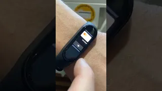 Фишки Xiaomi Mi Band - оплата в МакДональдс !