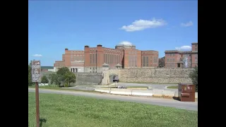 Old USDB Fort Leavenworth (the Castle) Exploring the north end of the old prison.