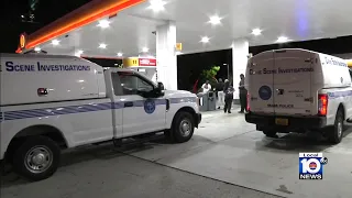 Armed trio robs man of pricey jewelry at Miami gas pump