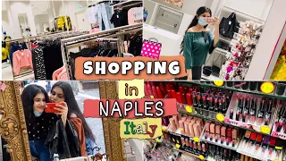 Shopping in Naples
