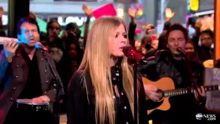 Avril Lavigne - Wish You Were Here (GMA 22/11/2011)