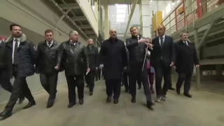 Глава Кроношпан Питер Кайндл пришел в кроссовках на встречу с Лукашенко