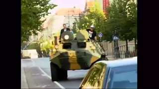 Vilnius mayor uses tank to crush car