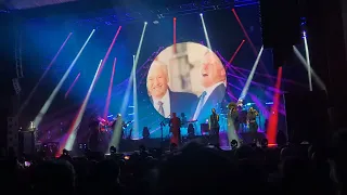 Brit Floyd- Brain Damage/Eclipse