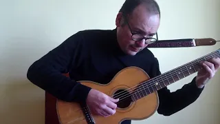 Rui Namora plays Prelude in B minor by Mikhail Vysotsky on a 19th century Russian 7-string guitar