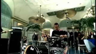 Simple Plan - Shut Up (Official Music Video)