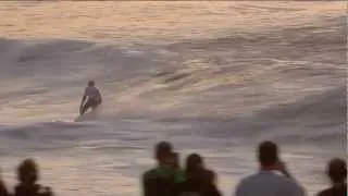 Kelly Slater - 9.93 - Quiksilver Pro France 2012