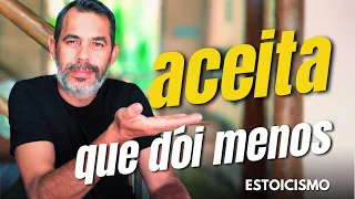 Você irá SOFRER MENOS quando ACEITAR essa VERDADE ESTOICA | ESTOICISMO