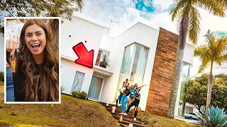 INVADIMOS A CASA NOVA DA MINHA CUNHADA!! ( É UMA MANSÃO ) [ REZENDE EVIL ]