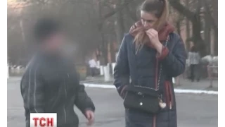 Ганна Дурицька після повернення в Україну проживає у батьків і вільно пересувається рідним місто