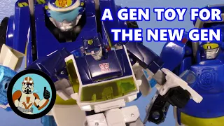 Rescue Bots Chase: A Generations figure for the new generation. Transformers Legacy United Deluxe