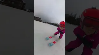 Father-Daughter Goofy Skiing #skiing #fatherdaughter #parenting