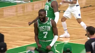 Jaylen Brown Skies For Emphatic Slam, Daps Up KG 😤