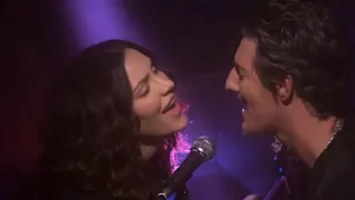 Kat McPhee sings 'Dream Baby' with Eric Balfour (Country Comfort Netflix)