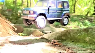 RC Car Tamiya CC02 MERCEDES-BENZ G500 Forest Rock Crawling 2