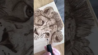 Lion Woodburning with Lindalu