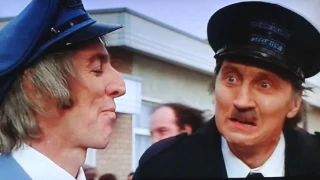 The Best Of Holiday On The Buses 2