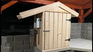 How To Build A Smokehouse / Výroba udírny