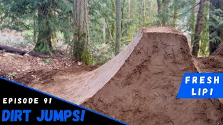 Building a Fresh MTB Dirt Jump Lip!