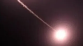 Видео попадания иранской ракеты в украинский самолёт / Кадры попадания ракеты в Boeing 737/
