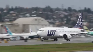 LOT Boeing 737 MAX 8 SP-LVA First takeoff | Gear UP and down on airbone