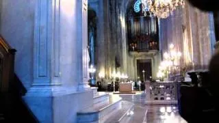 Improvisation and introitus - mass in St Eustache, Paris