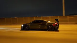 V10 Gen1 Audi R8 with big wing shooting flames