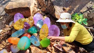 After the flash flood. There are golden crystals and amethyst balls in the soil