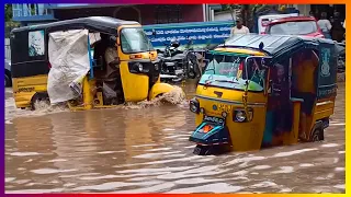 Auto Rickshaw's Journey in the Full of Rain Water Video | Tuk Tuk Rickshaw Videos | Crazy AutoWala