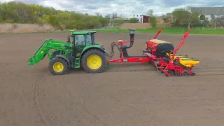 John Deere 6120M + Väderstad Tempo F8 Sunflower planting