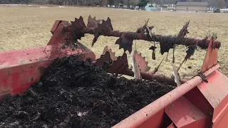 How To Spread Compost - Organic Hay
