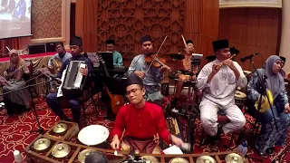 Brunei Traditional Song "Dang Mengalai" (live performance) ft. Seri Berunai (Instrumental)