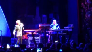 ARW - closing song "Roundabout" at the Beacon Theatre NYC 11/1/2016