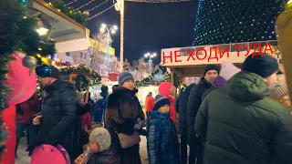 Прогулка по Екатеринбургу 4k ледовый городок: толпы, очереди, давка на входе