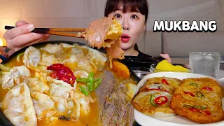 얼큰한 만두전골이 왔어요🌶🌶속이 꽉 찬 만두가 가득!! 직접 만든 감자전까지 먹방⭐️ Spicy  Dumpling Hot Pot, Gamja-jeon MUKBANGㅣASMR