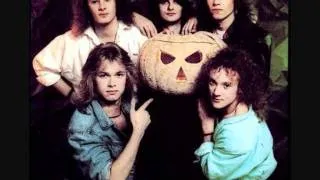 Helloween - A tale that wasn't right (Kai Hansen and Michael Kiske) LIVE