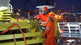 Tanker and Barge Loading at Port of Rotterdam: MV Yacht Servant Operations